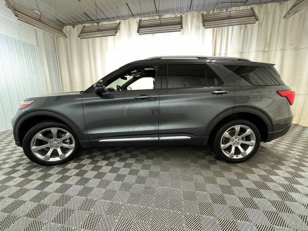 Used 2020 Ford Explorer Platinum w/ Premium Technology Package AWD/4WD image 22
