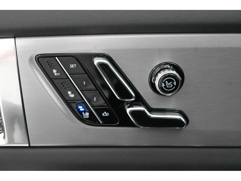 New 2026 Cadillac Vistiq Sport AWD/4WD image 16