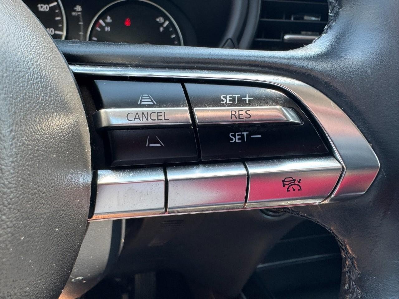 Used 2021 MAZDA CX-30 AWD 2.5 S w/ Premium Package image 19