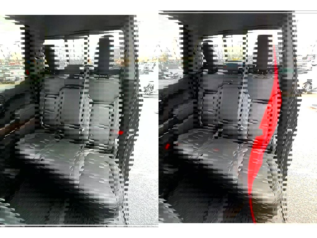 Used 2019 GMC Sierra 1500 SLT w/ SLT Premium Plus Package image 27