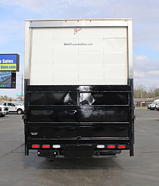 Used 2019 Isuzu NPR image 9