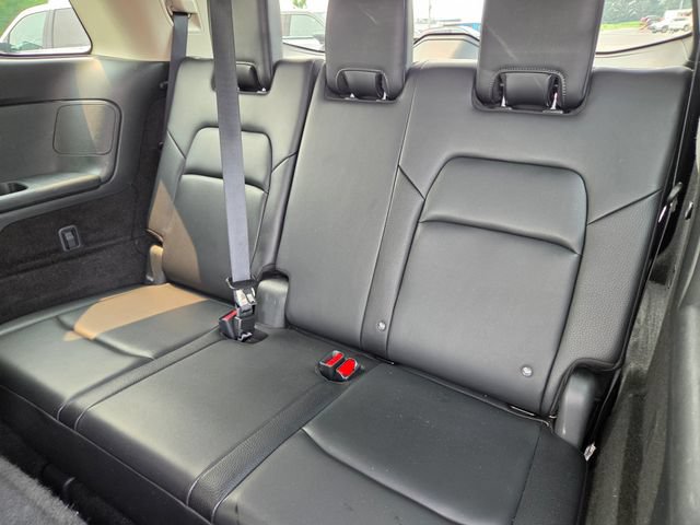 Used 2024 Nissan Pathfinder SL AWD/4WD image 11