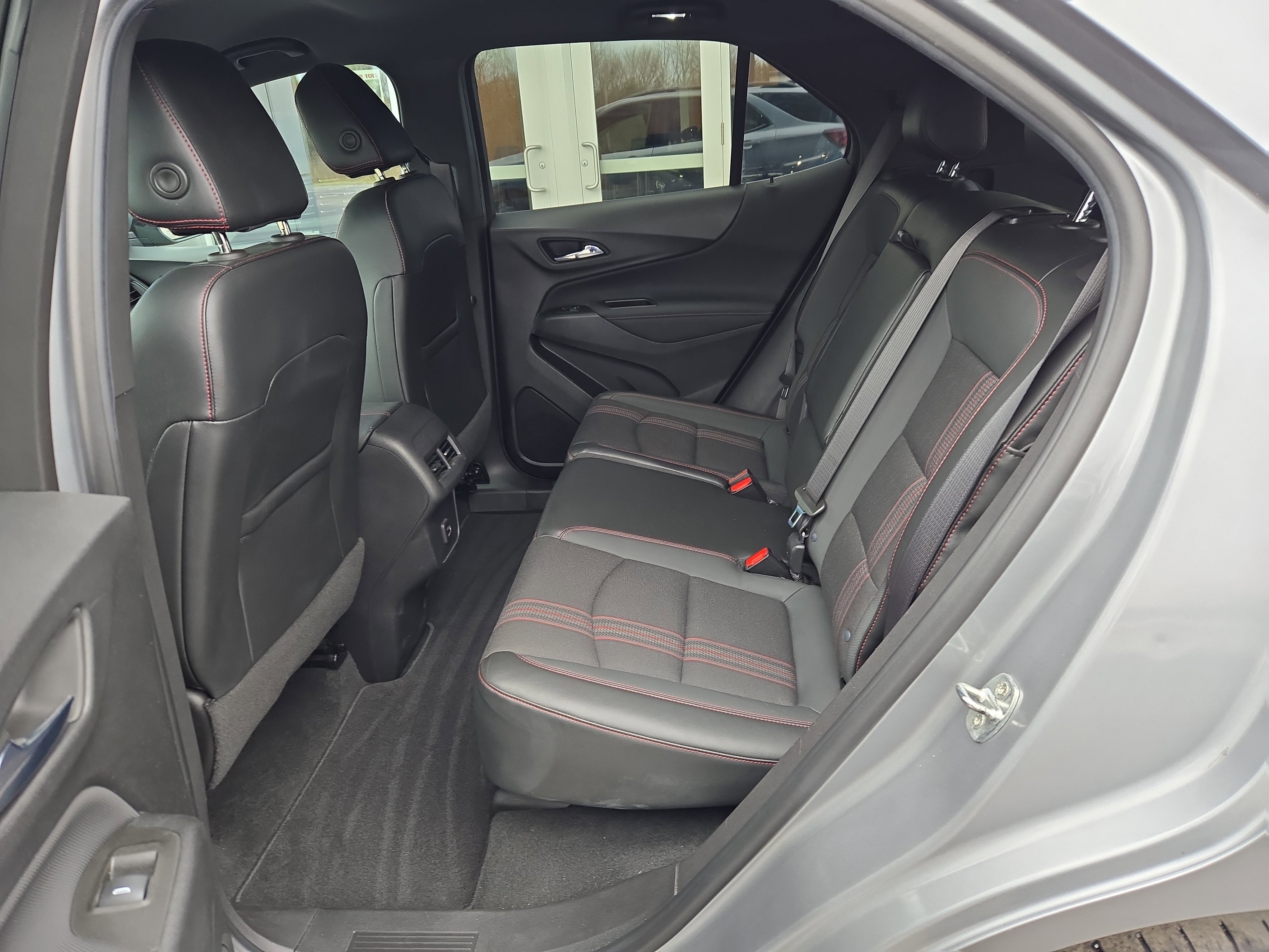 Certified 2023 Chevrolet Equinox RS image 11