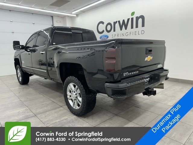 Used 2018 Chevrolet Silverado 2500 High Country w/ Duramax Plus Package image 2