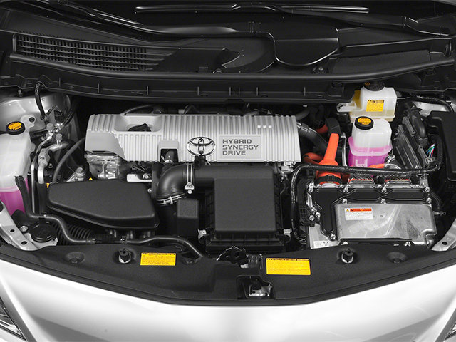 Used 2014 Toyota Prius V Two FWD image 16