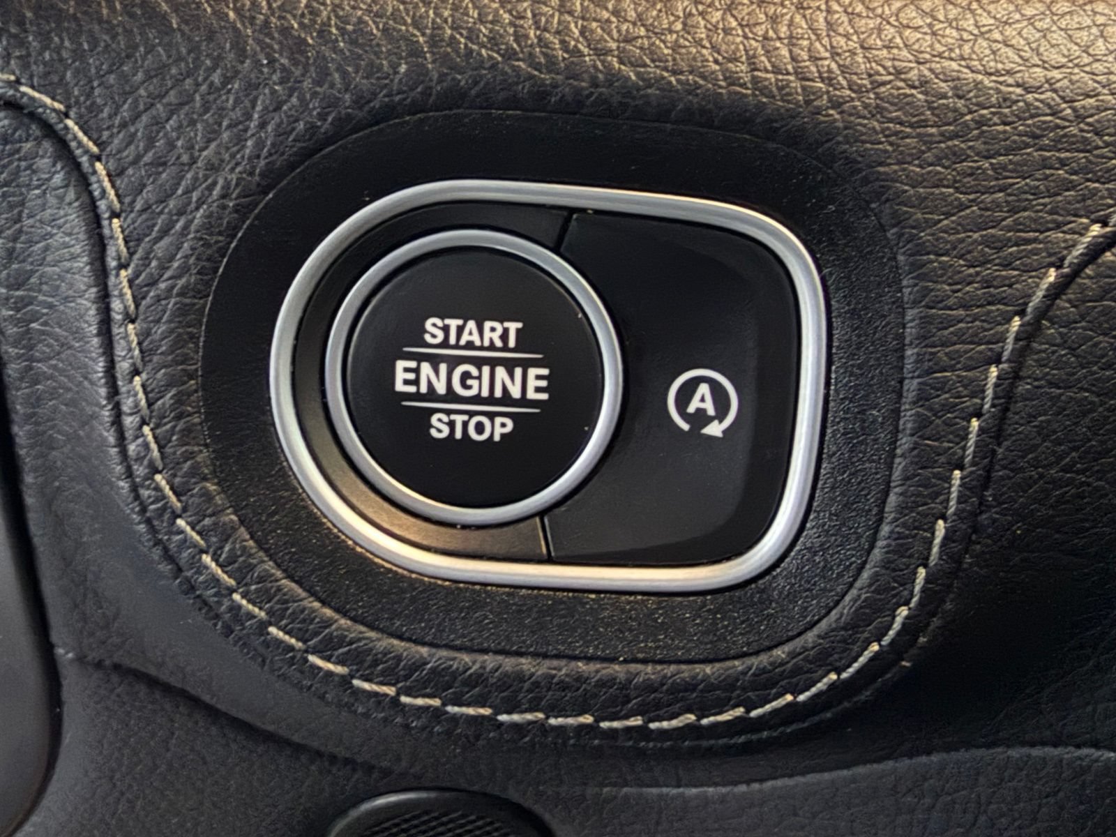 Used 2024 Mercedes-Benz GLE 350 4MATIC image 31