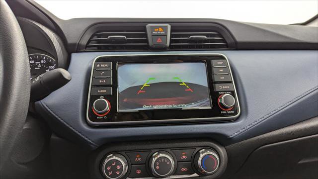 Used 2025 Nissan Versa SV image 28