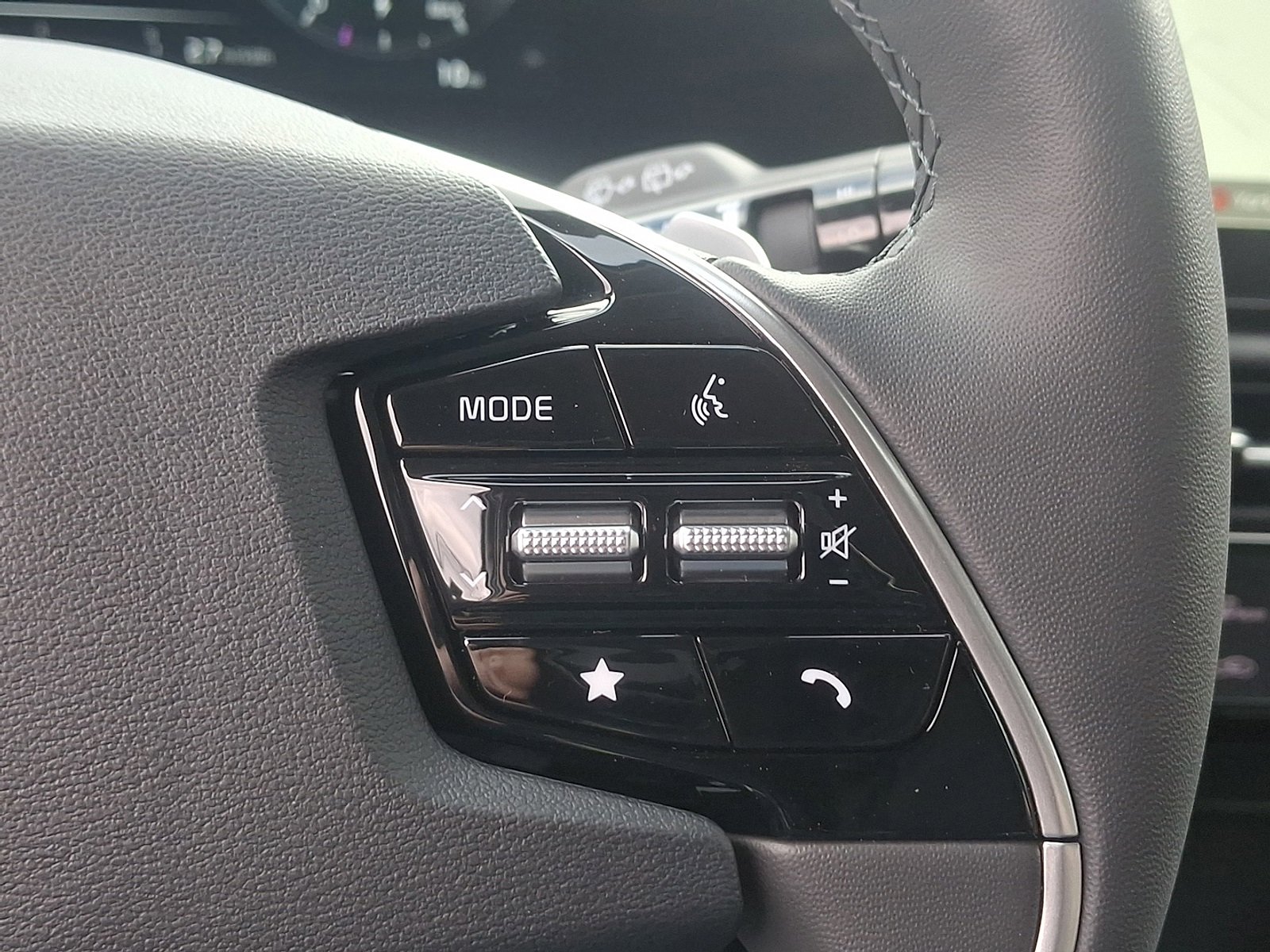 New 2025 Kia Niro Wind image 20