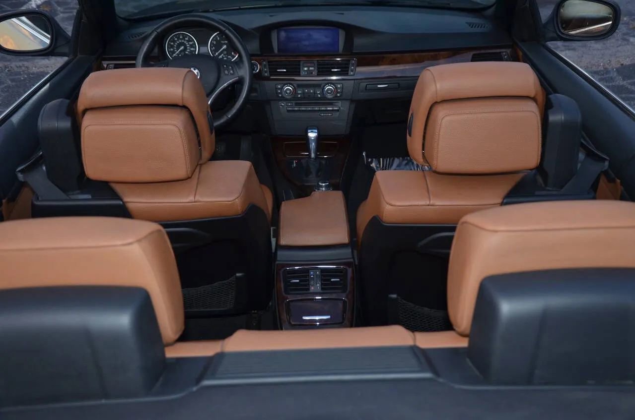 Used 2013 BMW 328i Convertible image 45