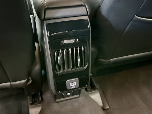 Used 2024 Jeep Compass Trailhawk image 23