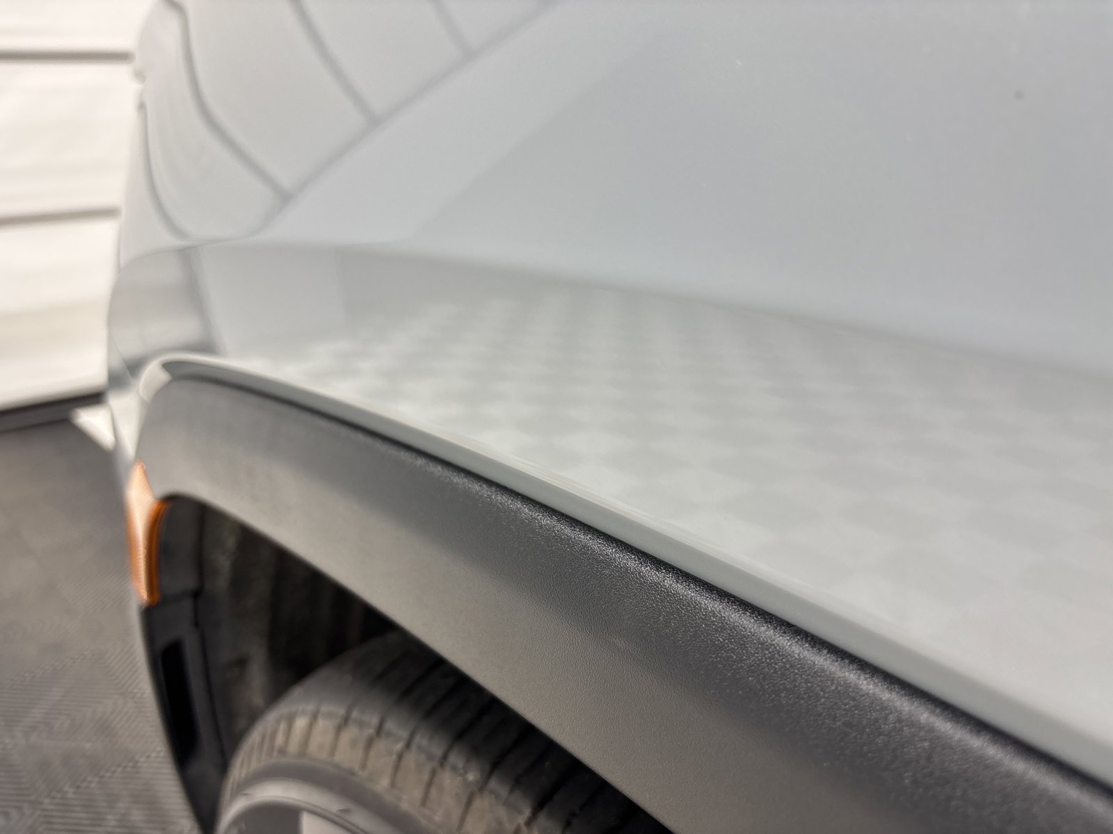 Used 2024 Rivian R1S Adventure image 35