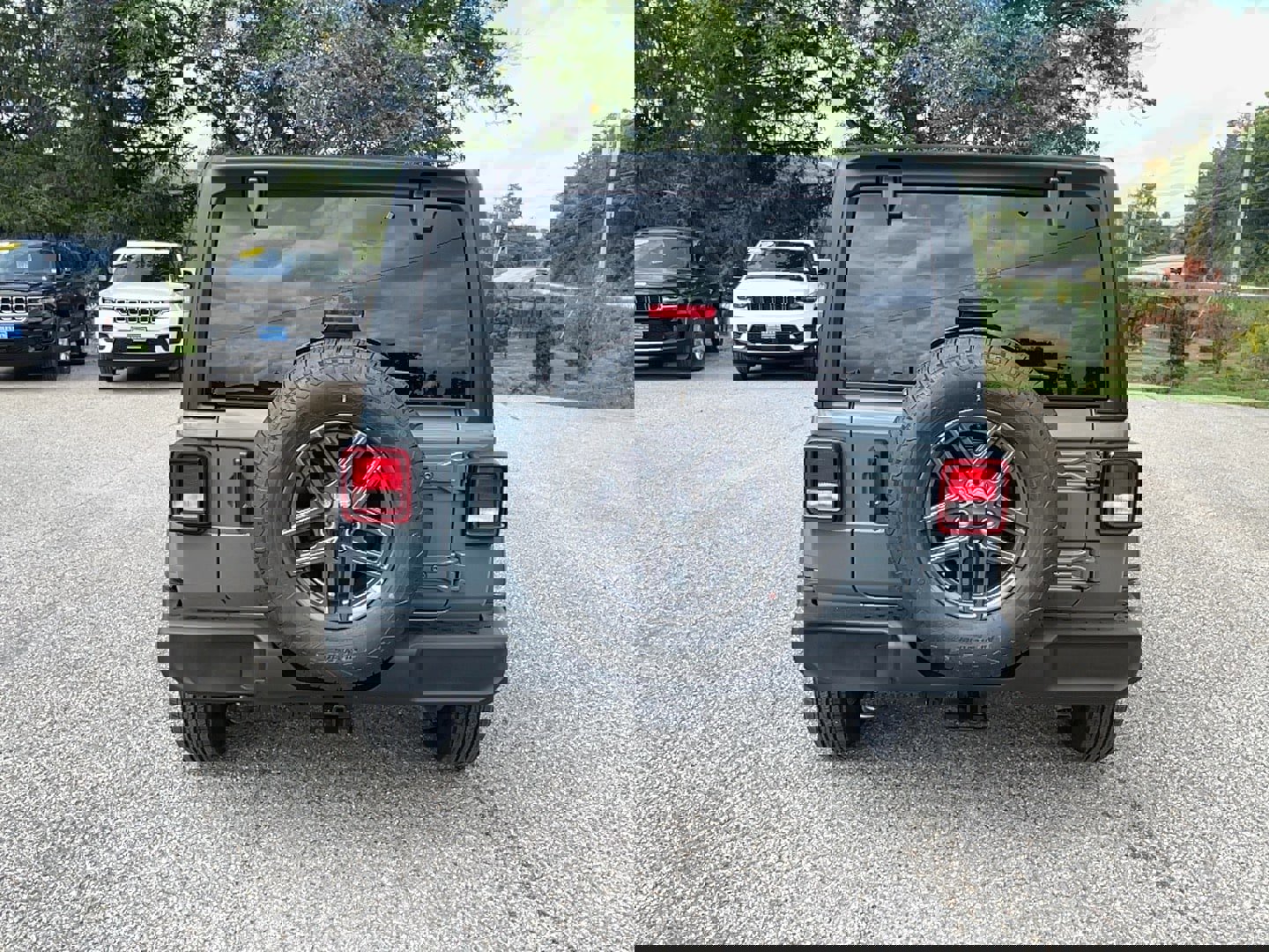 New 2025 Jeep Wrangler Unlimited Sport image 6