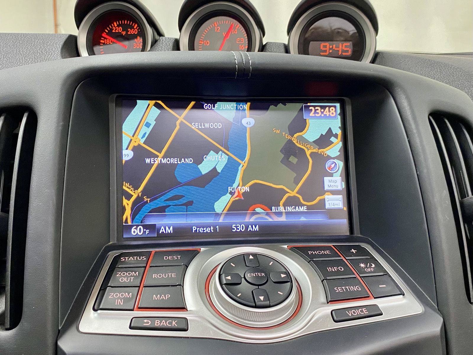 Used 2017 Nissan 370Z Touring Sport RWD image 38