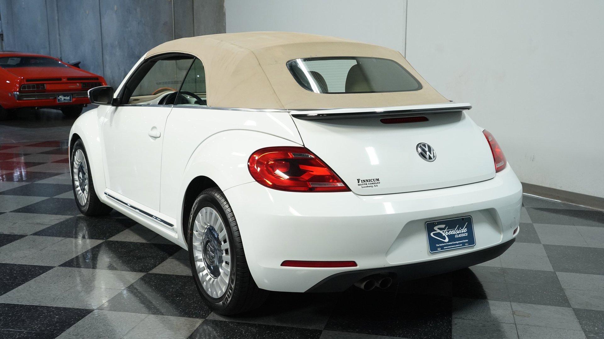 Used 2014 Volkswagen Beetle 1.8T image 8