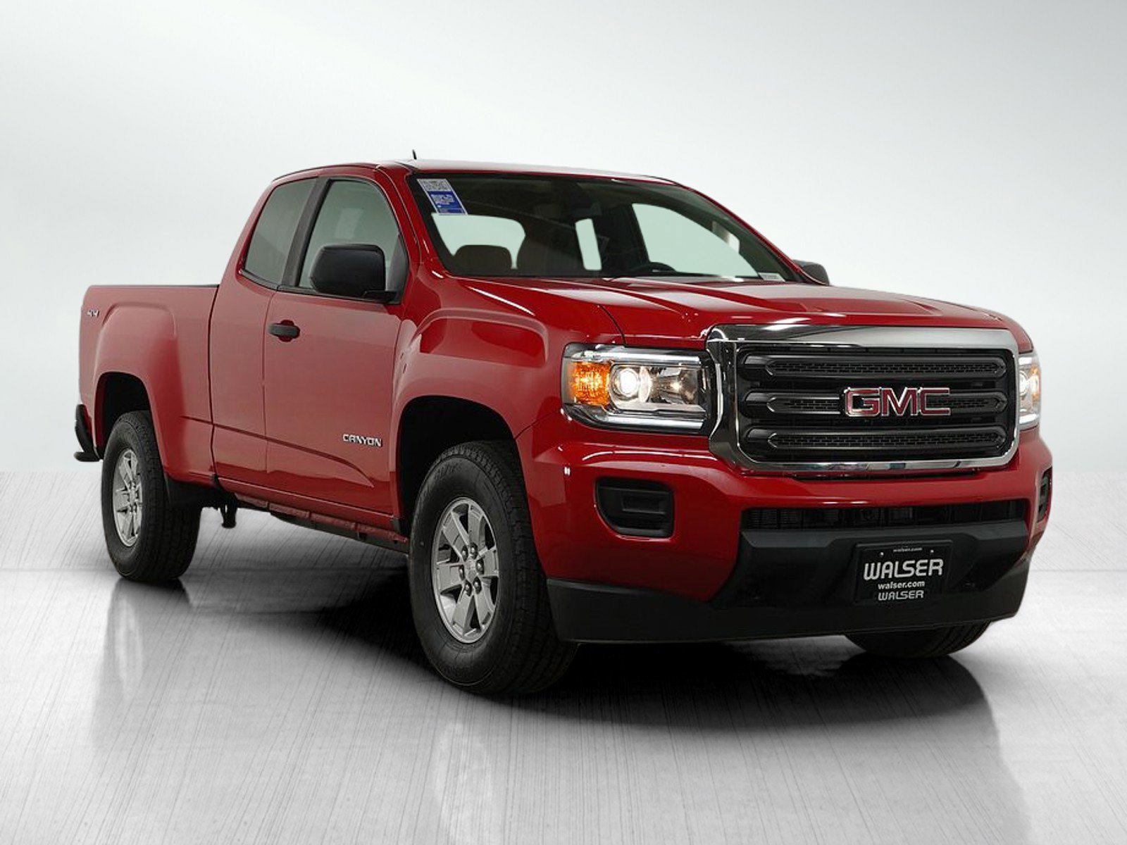Used 2017 GMC Canyon 4x4 Extended Cab w/ Trailering Package image 8
