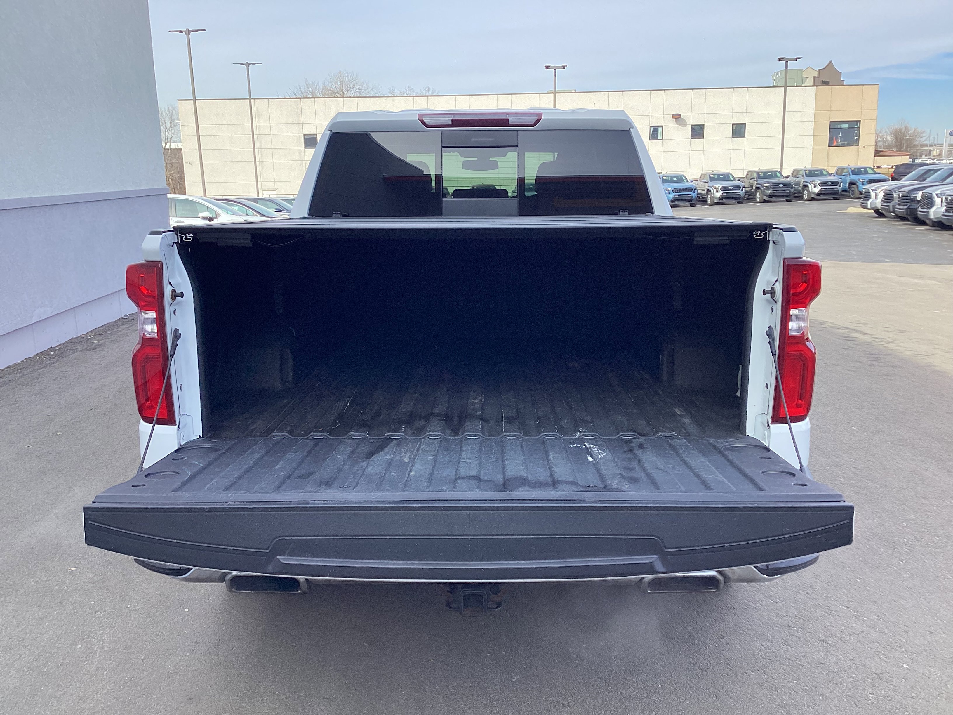 Used 2021 Chevrolet Silverado 1500 LTZ image 12