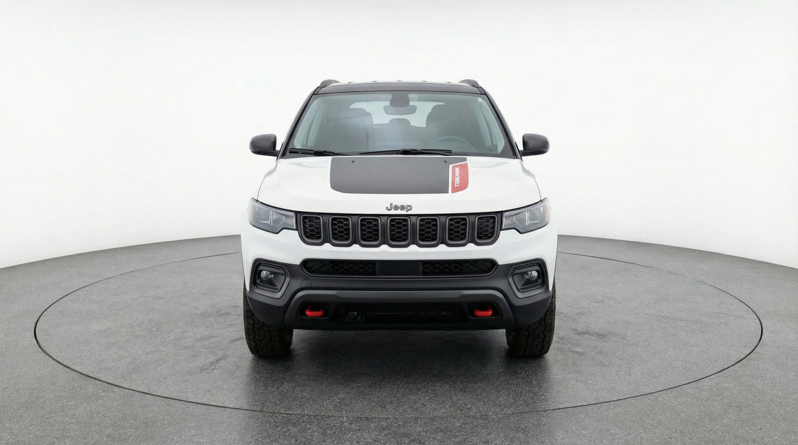Used 2025 Jeep Compass Trailhawk AWD/4WD image 2