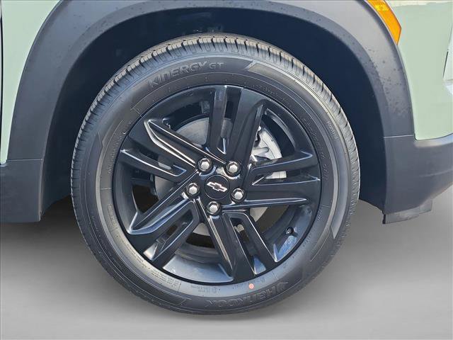 New 2026 Chevrolet TrailBlazer LT w/ Midnight Edition FWD image 10