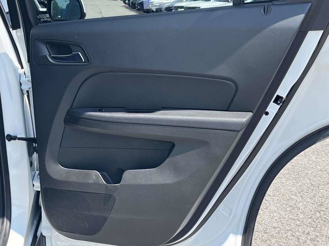 Used 2017 Chevrolet Equinox LT w/ Convenience Package FWD image 21