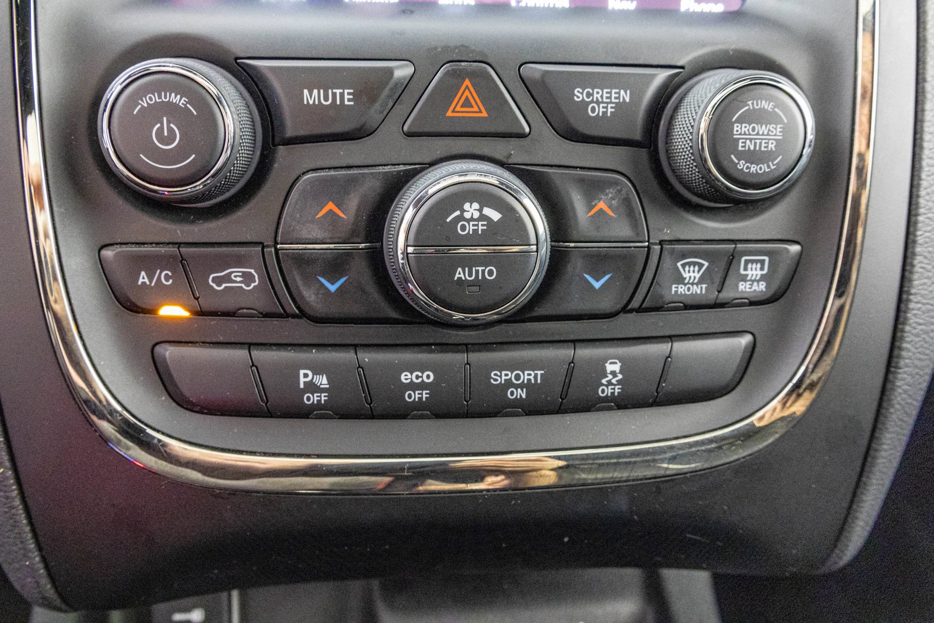 Used 2019 Dodge Durango R/T AWD/4WD image 29