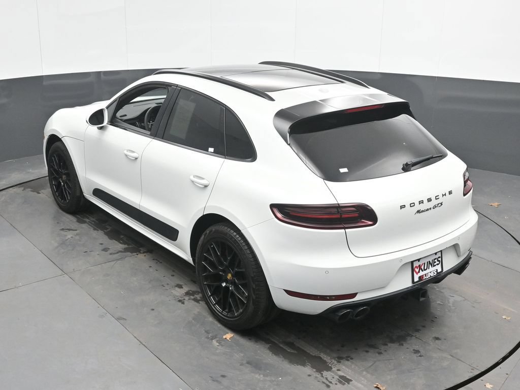 Used 2018 Porsche Macan GTS w/ Premium Package Plus AWD/4WD image 39