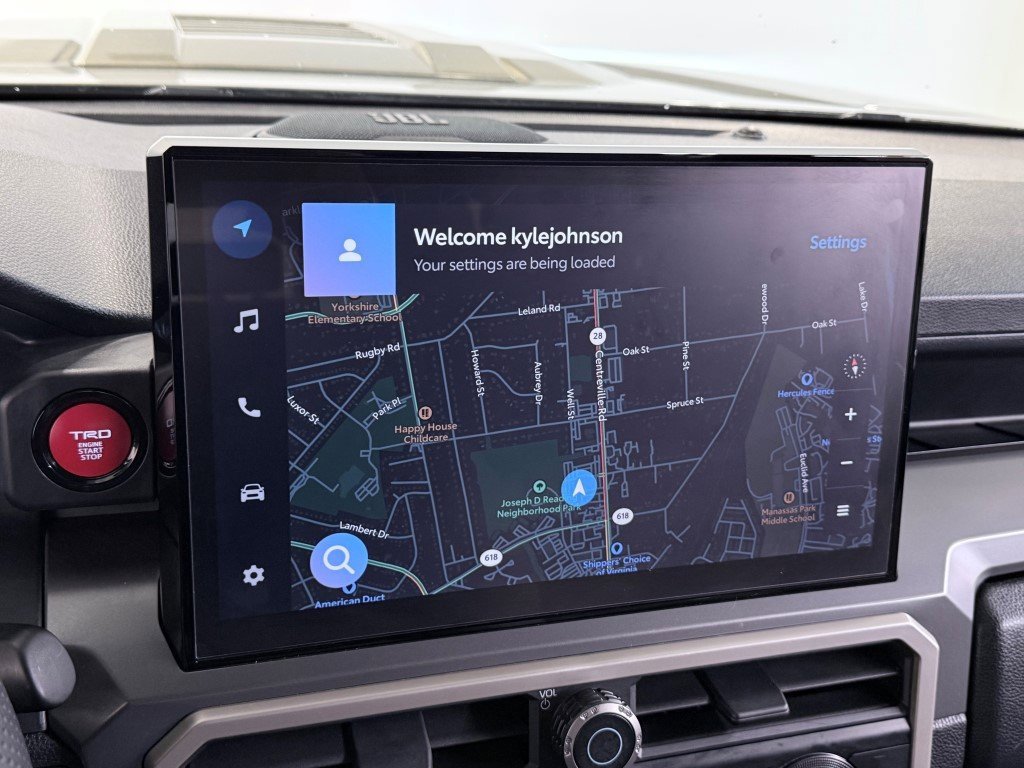 Used 2024 Toyota Tacoma TRD Sport image 32