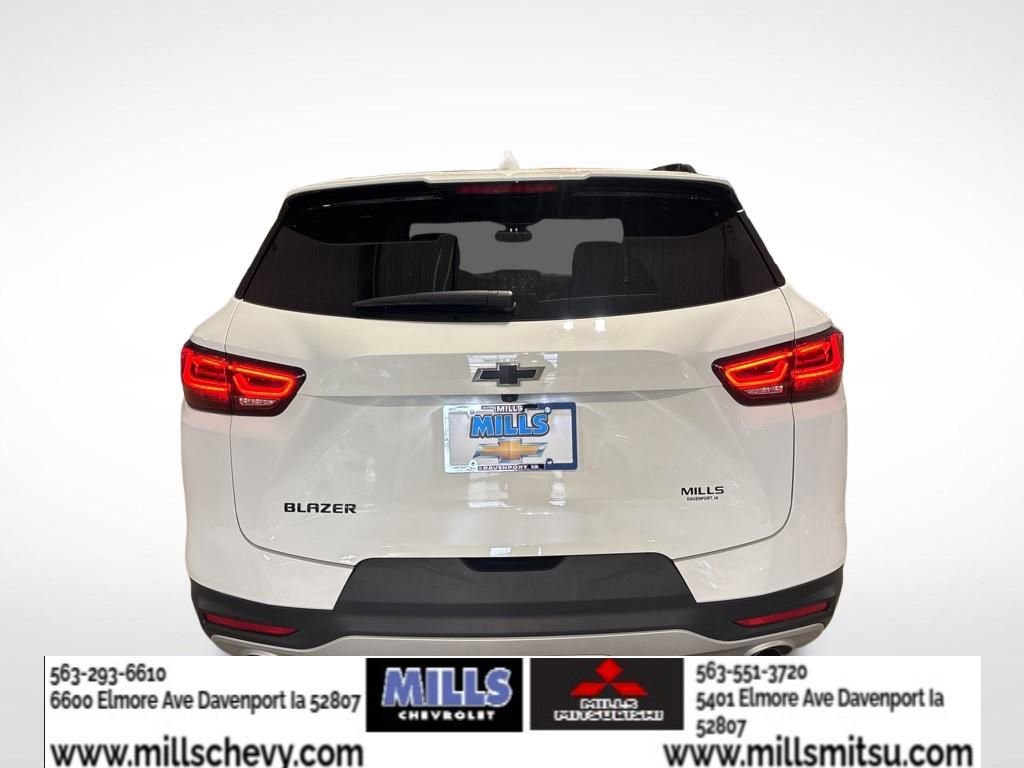 Used 2024 Chevrolet Blazer LT w/ Convenience Package image 6