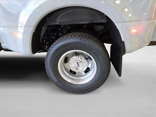 New 2026 Ford F350 Platinum image 8