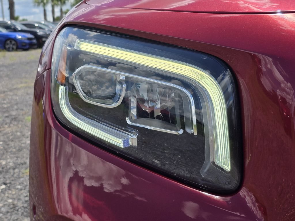 Used 2020 Mercedes-Benz GLB 250 4MATIC image 12