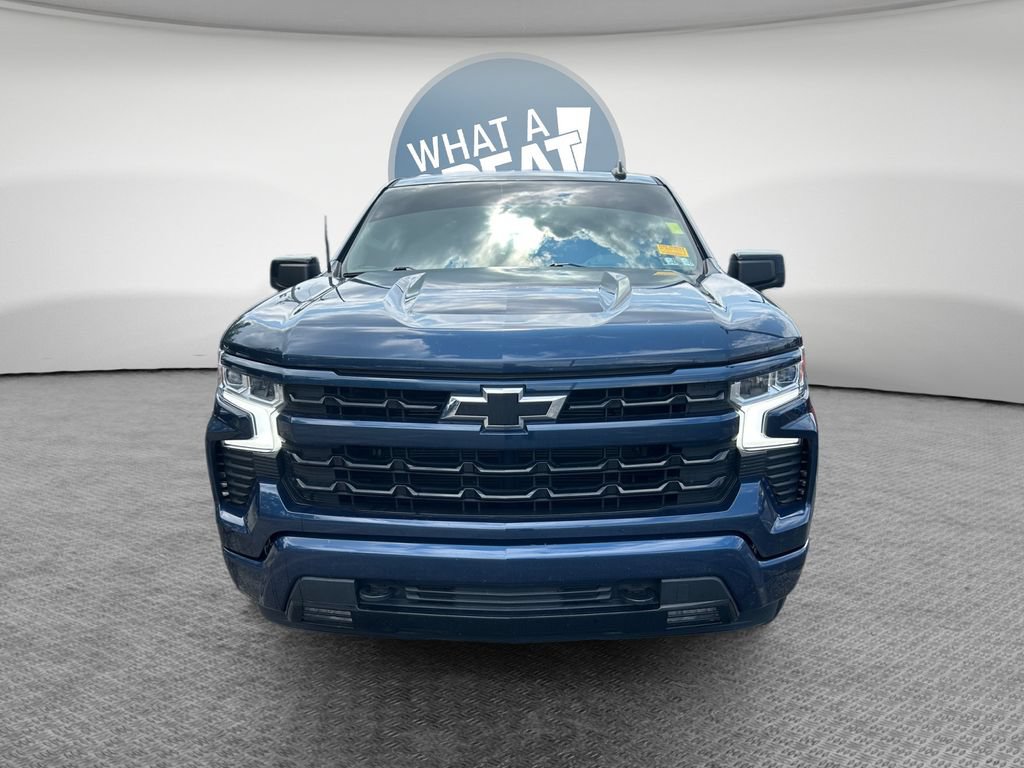 Used 2022 Chevrolet Silverado 1500 RST AWD/4WD image 9