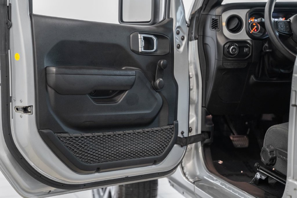 Used 2024 Jeep Wrangler Unlimited Sport AWD/4WD image 33