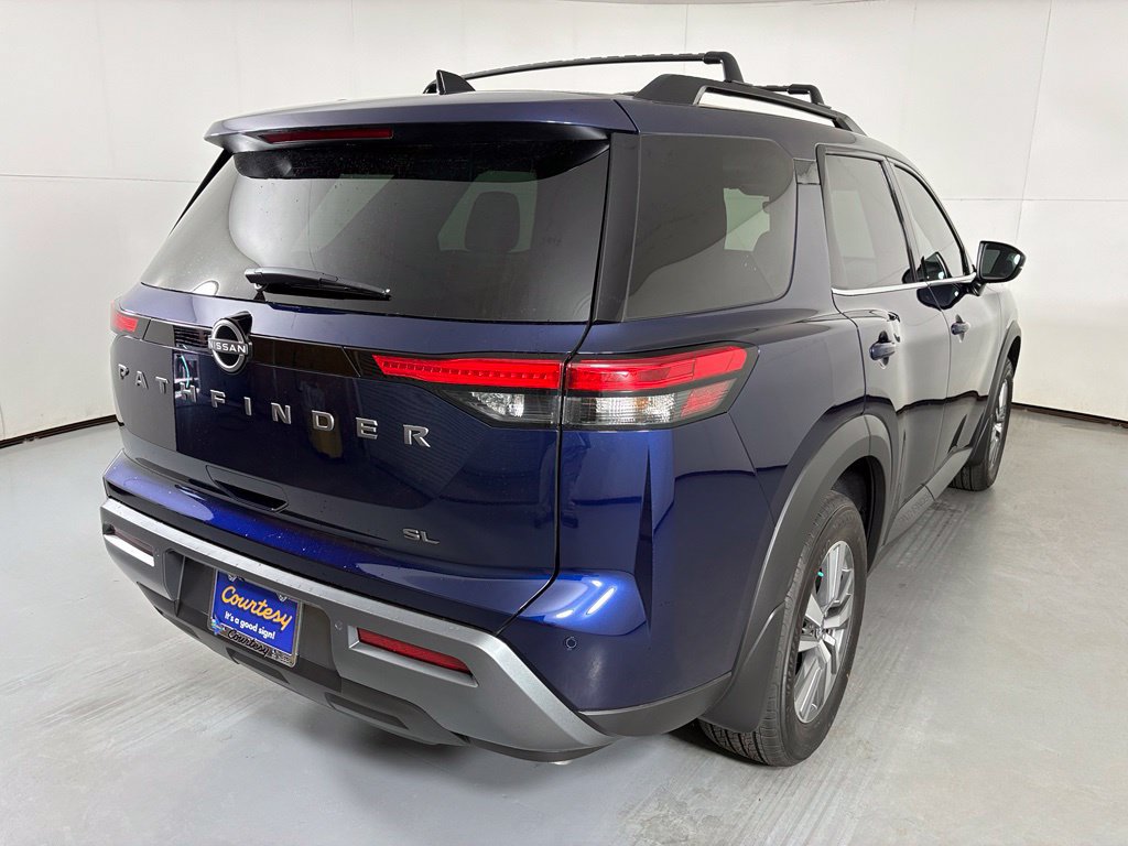 New 2026 Nissan Pathfinder SL FWD image 8