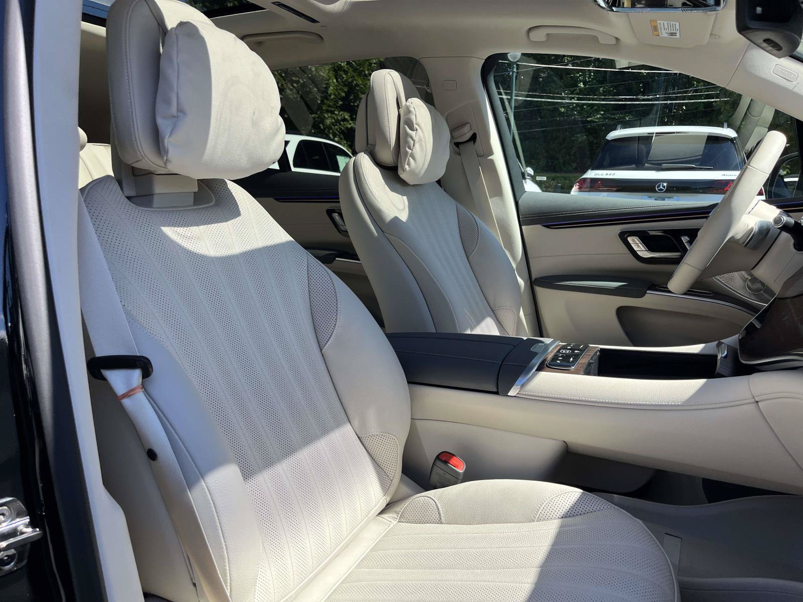 New 2027 Mercedes-Benz EQS 400 4MATIC SUV image 52