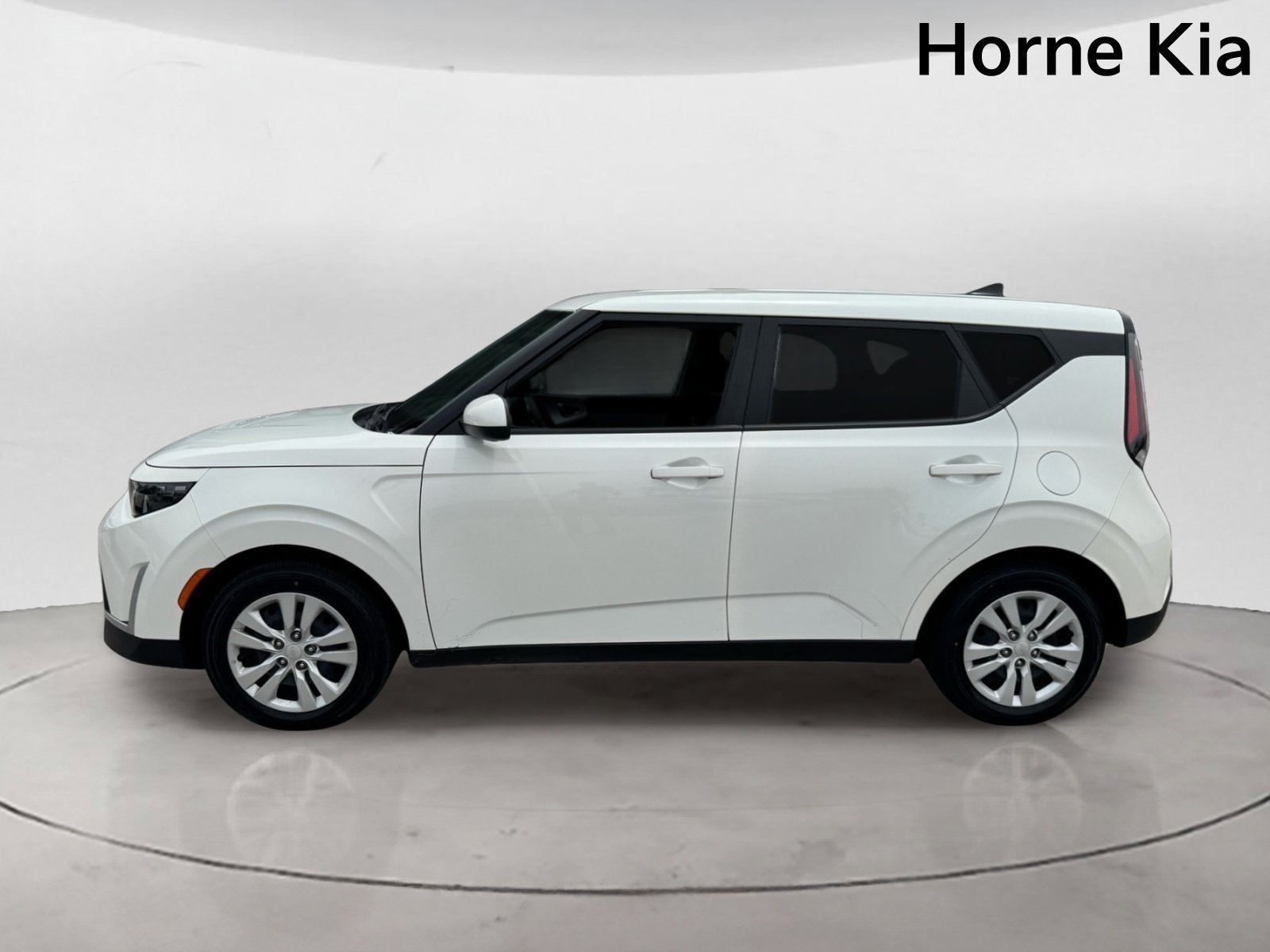 Certified 2023 Kia Soul LX FWD image 6