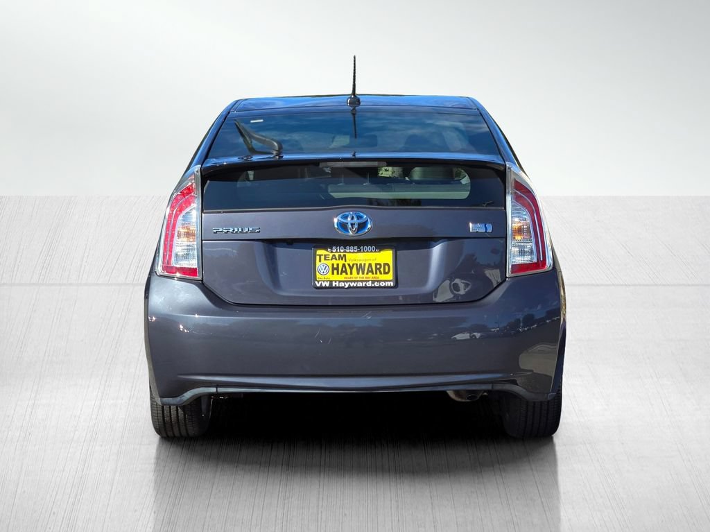 Used 2013 Toyota Prius Five w/ Advanced Technology Pkg FWD image 6