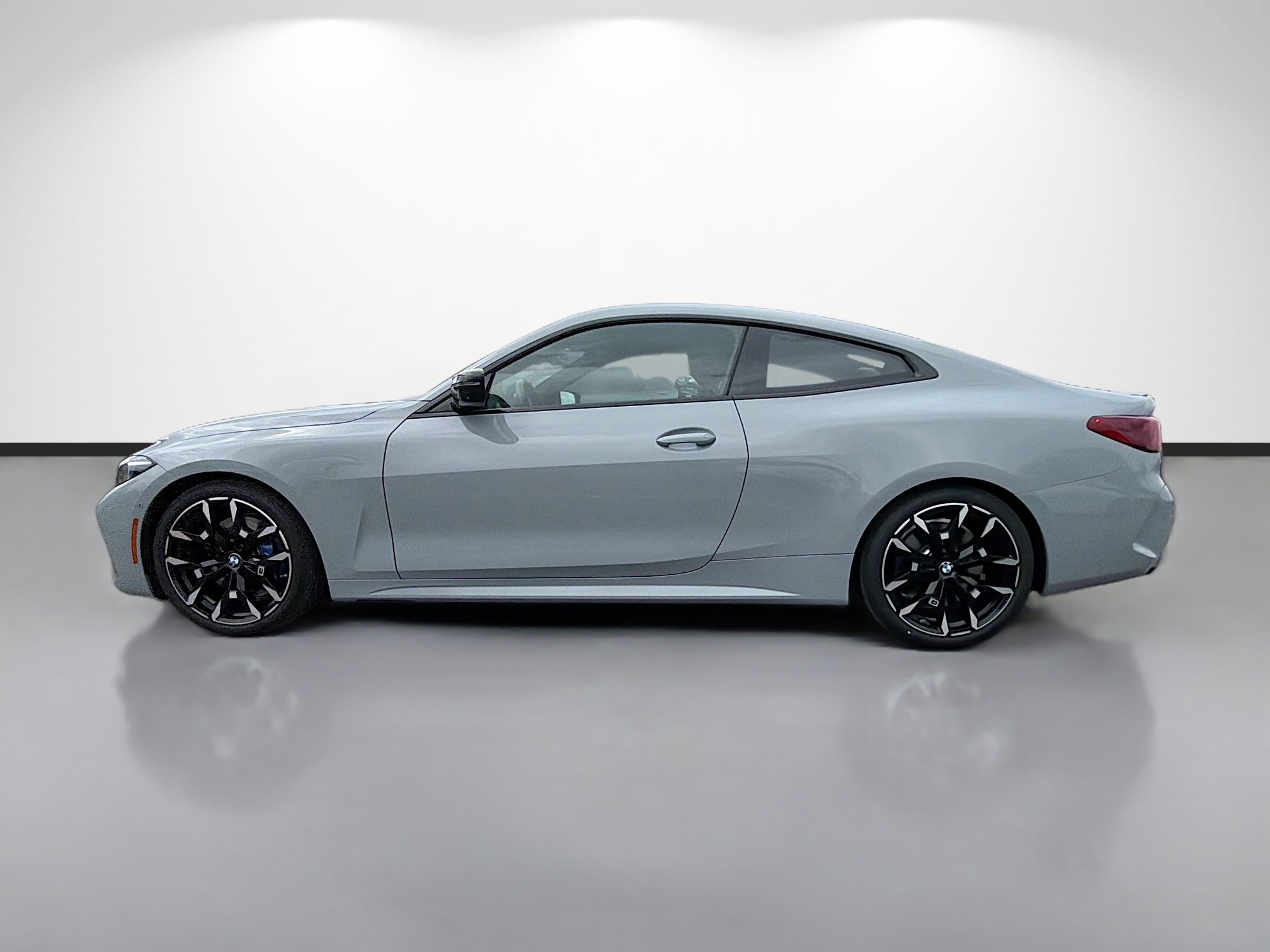 Used 2026 BMW M440i Coupe image 6