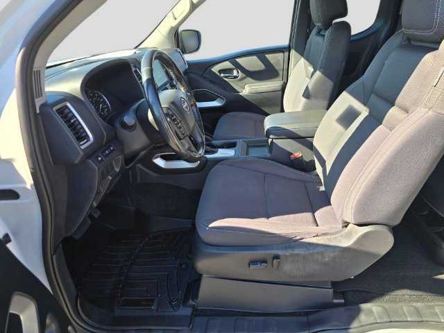 Used 2022 Nissan Frontier SV AWD/4WD image 23
