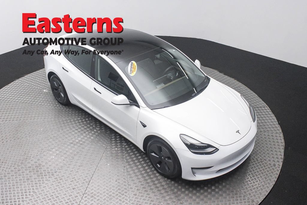 Used 2023 Tesla Model 3 Standard Range RWD image 3