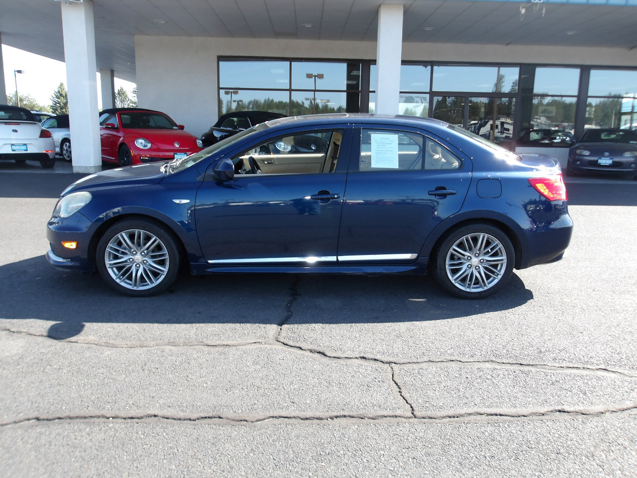 Used 2011 Suzuki Kizashi Sport SLS image 2