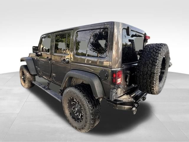 Used 2017 Jeep Wrangler Unlimited Rubicon AWD/4WD image 4