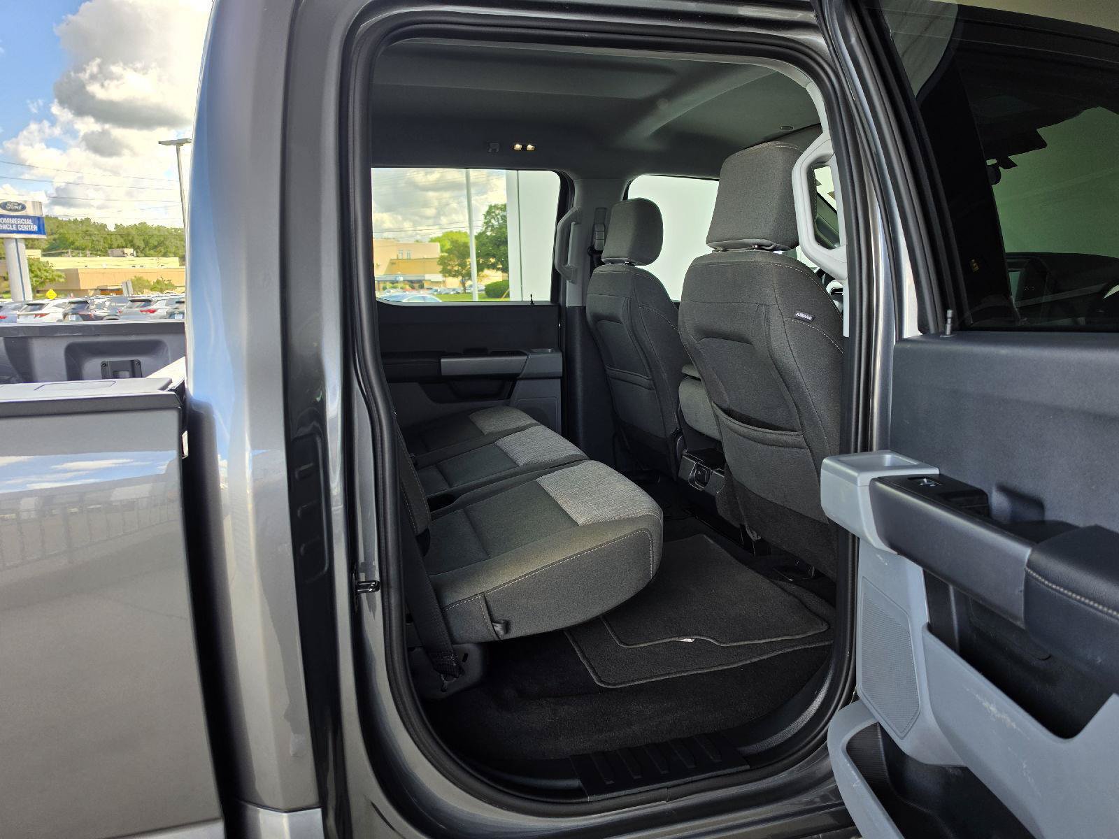 Used 2025 Ford F250 XLT AWD/4WD image 10