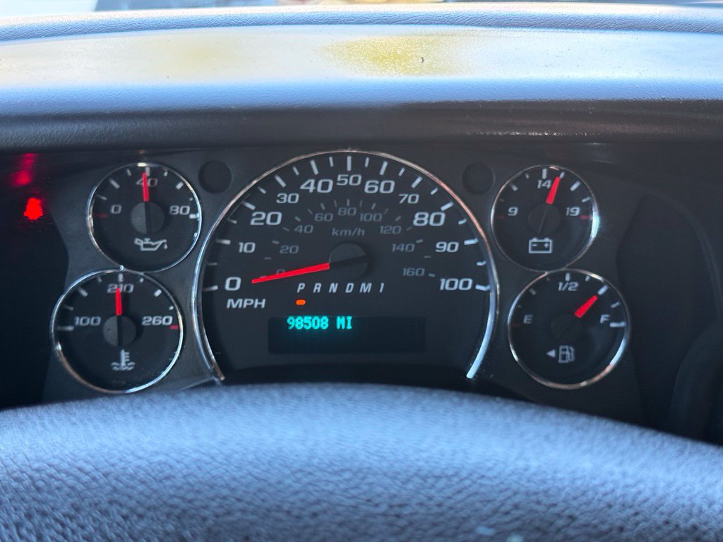 Used 2017 Chevrolet Express 2500 RWD image 10