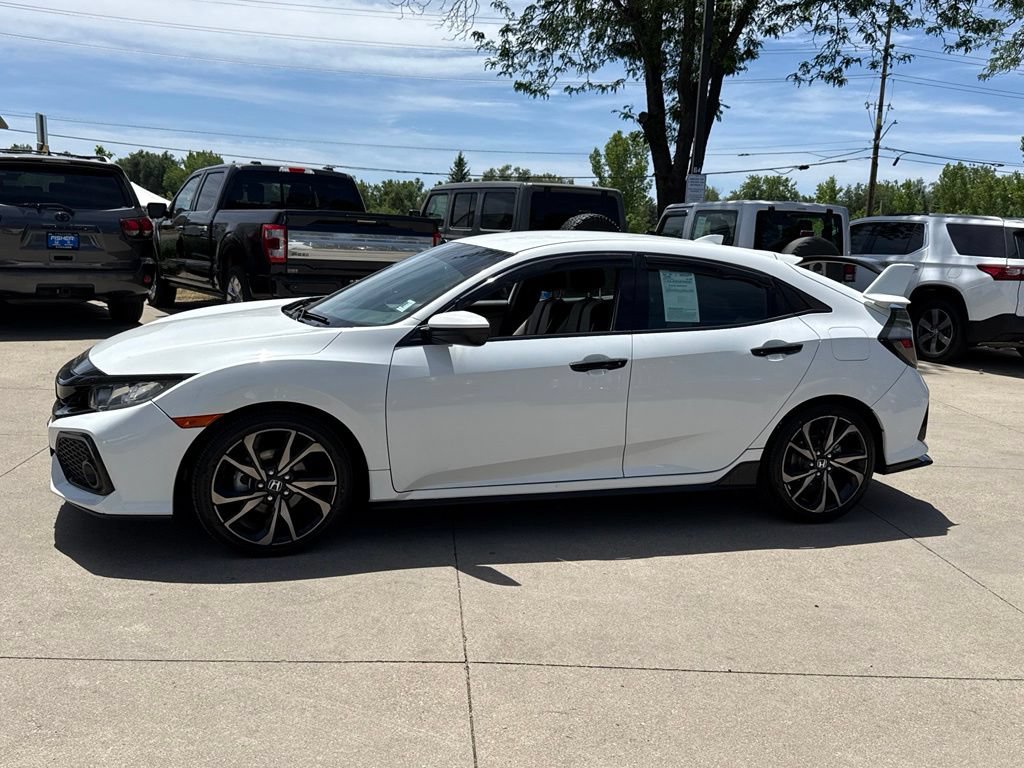 Used 2017 Honda Civic Sport image 7