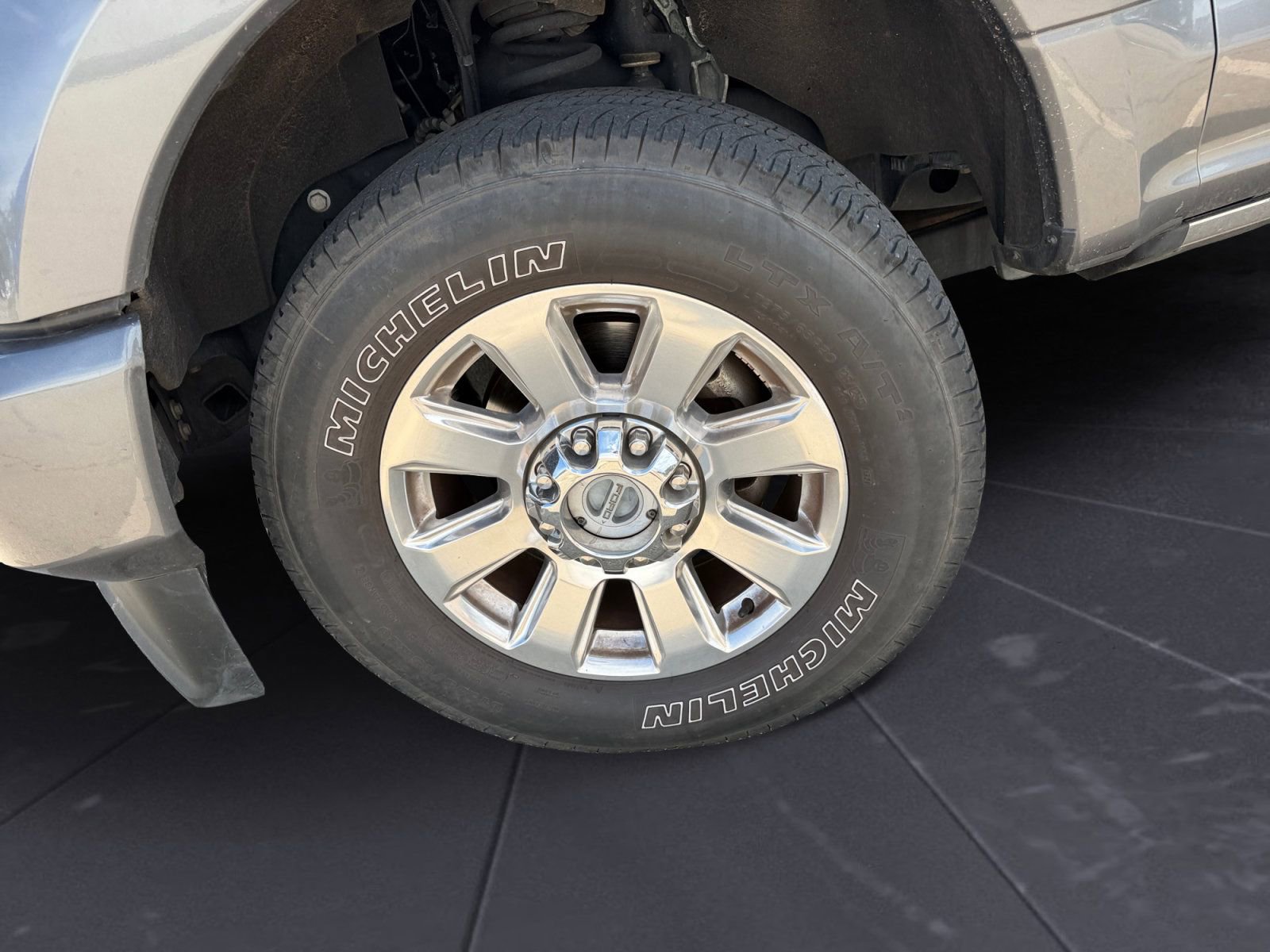 Used 2021 Ford F250 Platinum AWD/4WD image 14