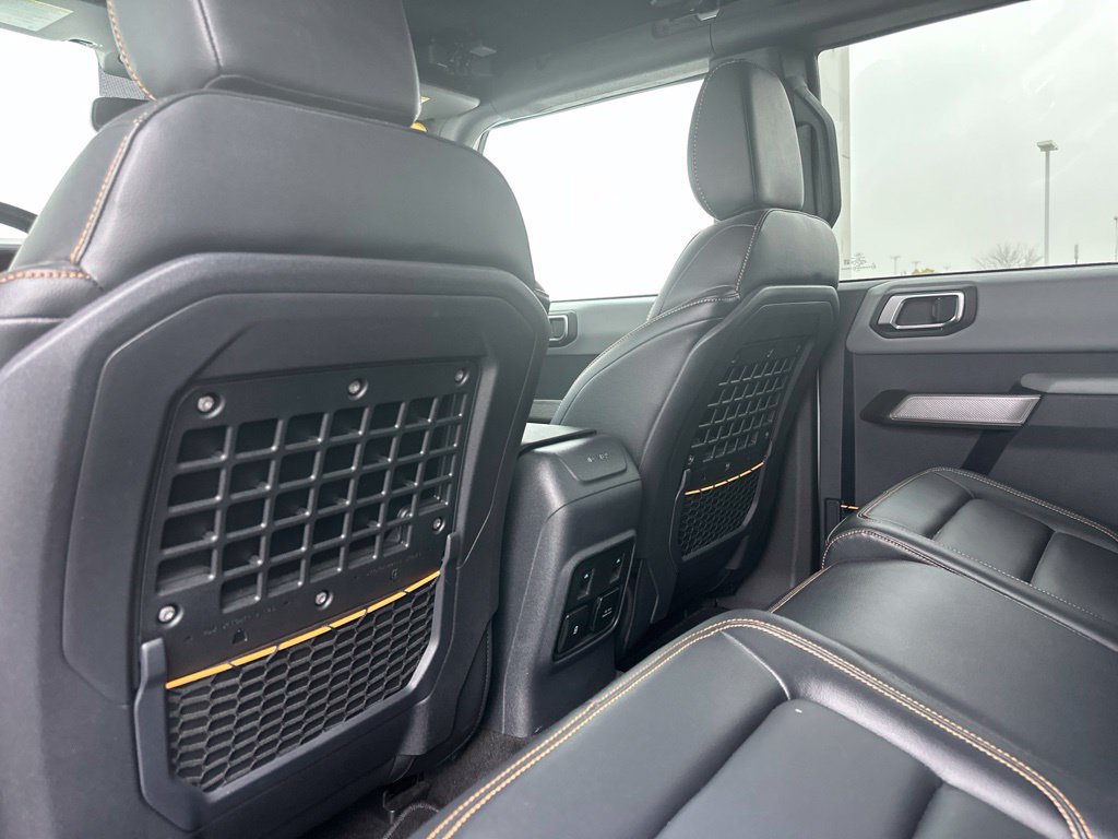 Certified 2023 Ford Bronco Badlands w/ Sasquatch Package AWD/4WD image 19
