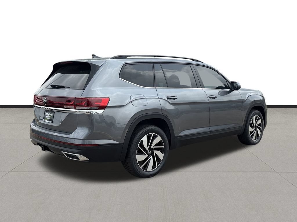 Used 2025 Volkswagen Atlas SE FWD image 5