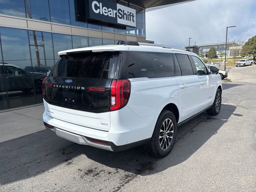 Used 2025 Ford Expedition Max Platinum AWD/4WD image 4