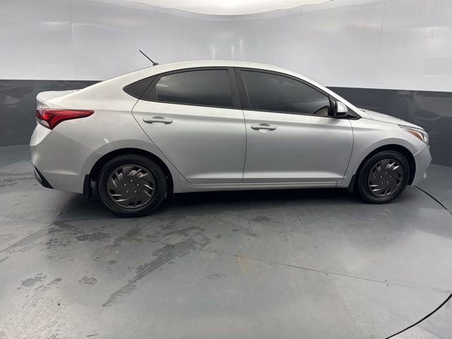 Used 2020 Hyundai Accent SE image 9