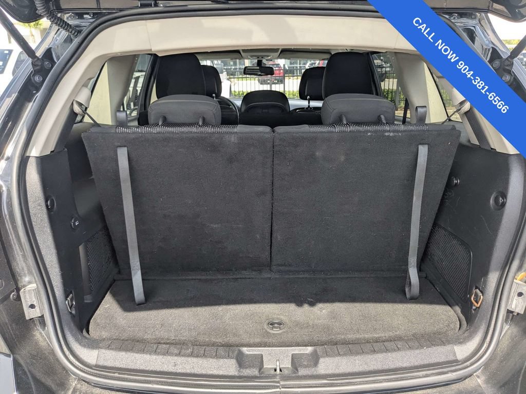 Used 2020 Dodge Journey SE w/ Blacktop Package FWD image 13
