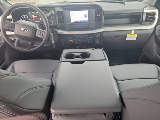 New 2026 Ford F350 XL w/ XL Chrome Package AWD/4WD image 15